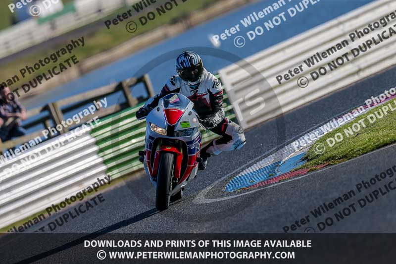 PJM Wedding Photography;enduro digital images;event digital images;eventdigitalimages;mallory park;mallory park photographs;mallory park trackday;mallory park trackday photographs;no limits trackdays;peter wileman photography;racing digital images;trackday digital images;trackday photos